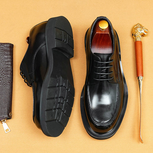 Chaussures en cuir de vachette de première couche pour hommes Chaussures en cuir décontractées pour hommes Chaussures d'affaires en cuir véritable de style anglais Chaussures Derby à bout rond assorties pour tenues d'affaires formelles 68912