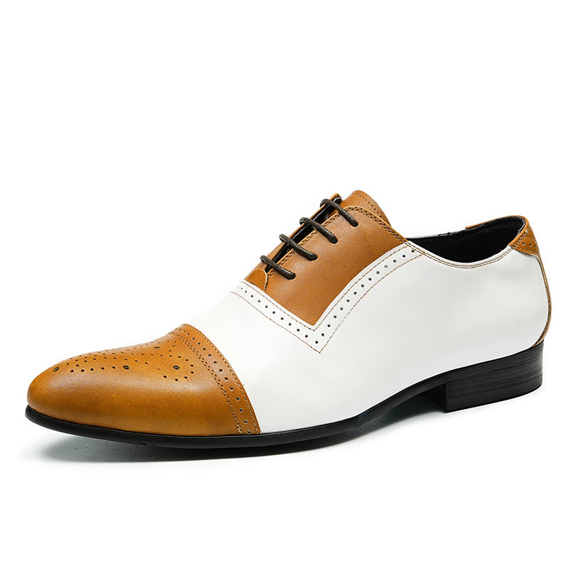 Chaussures en cuir de vachette pour hommes de première couche Chaussures en cuir Brogue blanches pour hommes Costume de marié gentleman Tenue d'affaires formelle Chaussures de mariage en cuir véritable