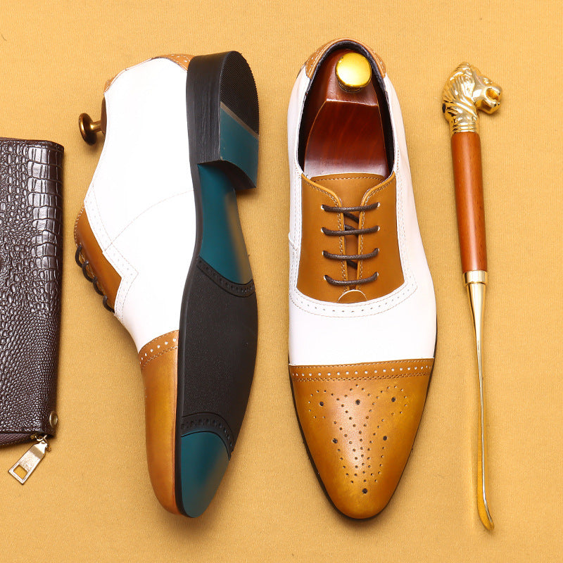 Chaussures en cuir de vachette pour hommes de première couche Chaussures en cuir Brogue blanches pour hommes Costume de marié gentleman Tenue d'affaires formelle Chaussures de mariage en cuir véritable
