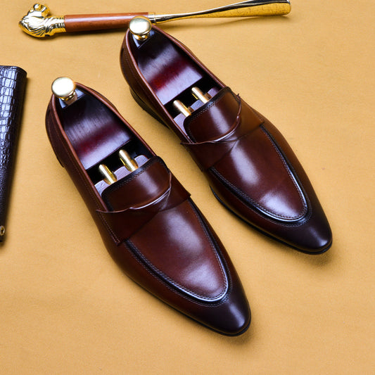Chaussures en cuir de vachette de première couche pour hommes Chaussures pointues en cuir de vachette de première couche pour hommes Chaussures décontractées paresseuses à pédale en cuir véritable britannique pour tenue d'affaires formelle 89093