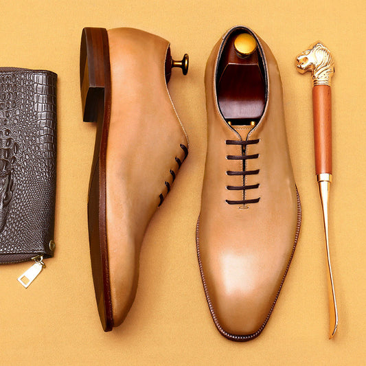 Chaussures en cuir de vachette de première couche pour hommes Chaussures en cuir vert de célébrité sur Internet Chaussures Oxford en cuir de niche pour hommes Chaussures formelles pour hommes d'affaires 68871