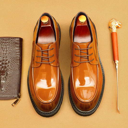 Chaussures pour hommes Chaussures en cuir véritable Chaussures de soirée pour hommes Chaussures Derby britanniques Chaussures d'affaires brillantes en cuir verni23552