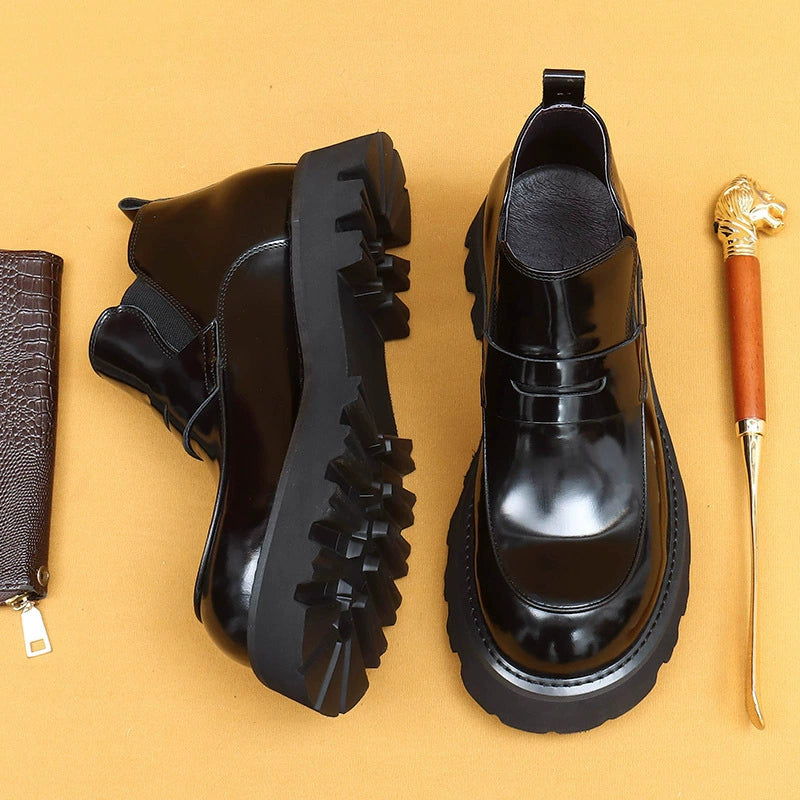 Chaussures en cuir de vachette de première couche pour hommes, chaussures à bout large, bottes pour hommes à gros pieds, bottes Chelsea à plateforme brillantes en cuir véritable doublées de polaire d'hiver 23699 