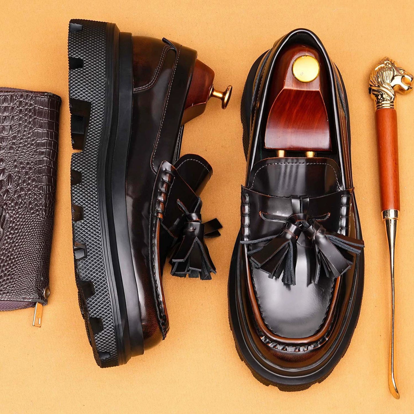 Men’s Thick-Sole Genuine Leather Glossy Loafers 86225