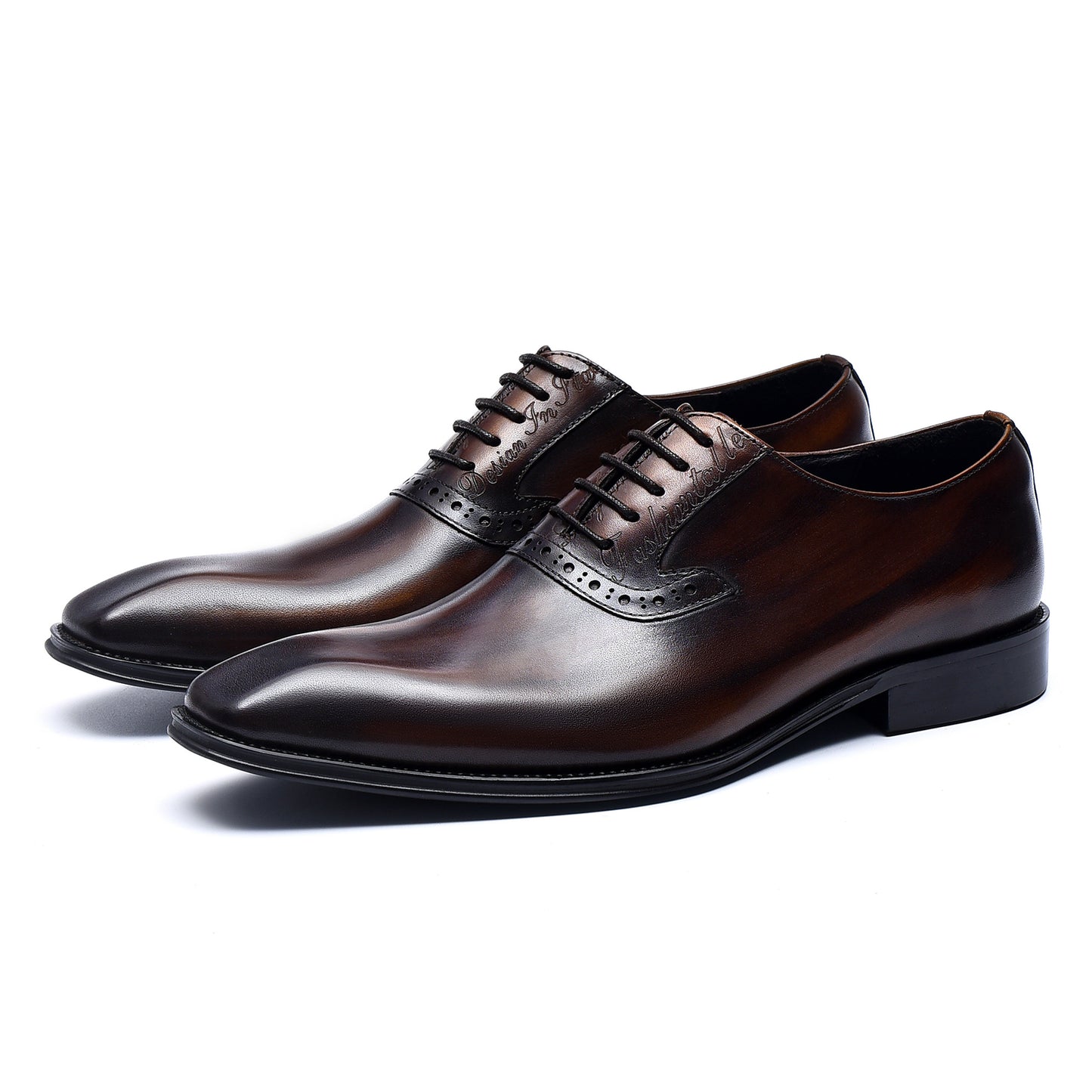 Chaussures en cuir de vachette de première couche pour hommes Chaussures formelles Chaussures en cuir de vachette véritable Chaussures Oxford de style britannique à la main Chaussures en cuir pointues 89259 