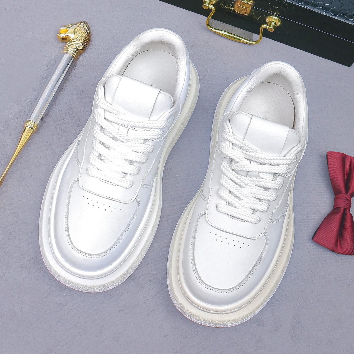 Men’s Genuine Leather Casual Sneakers 88005